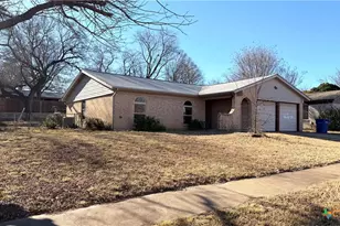 712 N 23rd St, Copperas Cove, TX 76522 - Photo 2