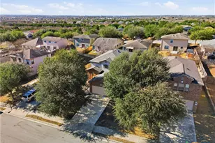 5744 Columbia Dr, Schertz, TX 78154 - Photo 2