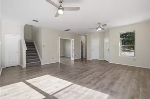 5744 Columbia Dr, Schertz, TX 78154 - Photo 10