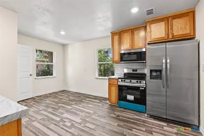 906 Attas Avenue, Killeen, TX 76541 - Photo 4