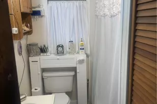 708 W Ave C, Lampasas, TX 76550 - Photo 4