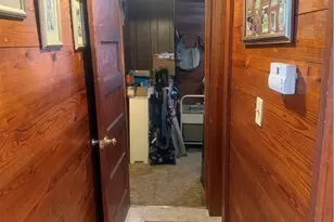 708 W Ave C, Lampasas, TX 76550 - Photo 4