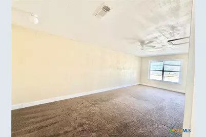 910 Leonhard Street, Copperas Cove, TX 76522 - Photo 14