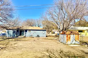 910 Leonhard St, Copperas Cove, TX 76522 - Photo 22
