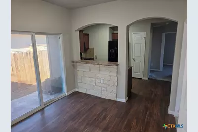 415 Capistrano Drive, San Marcos, TX 78666 - Photo 8