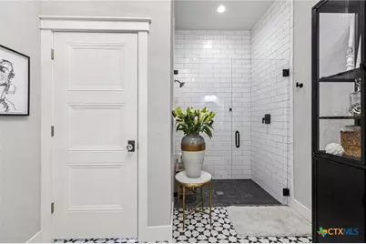 835 Cross Street, New Braunfels, TX 78130 - Photo 22