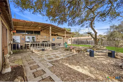 1604 Gardien Street, Gonzales, TX 78629 - Photo 24