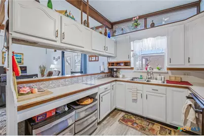 1604 Gardien Street, Gonzales, TX 78629 - Photo 10