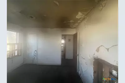 1701 E Walnut Avenue, Victoria, TX 77901 - Photo 8