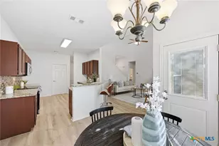 12406 Ashley Pl, San Antonio, TX 78247 - Photo 10