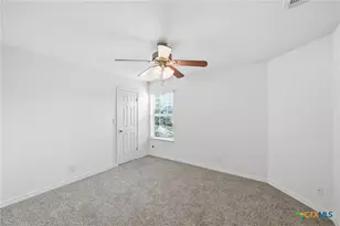 12406 Ashley Pl, San Antonio, TX 78247 - Photo 20