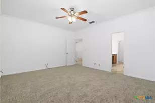 12406 Ashley Pl, San Antonio, TX 78247 - Photo 10