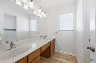 12406 Ashley Pl, San Antonio, TX 78247 - Photo 24