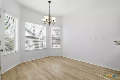 12406 Ashley Place, San Antonio, TX 78247 - Photo 6