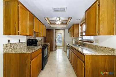 209 Coventry Lane, Seguin, TX 78155 - Photo 10