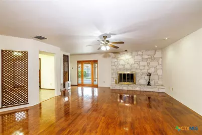 209 Coventry Lane, Seguin, TX 78155 - Photo 14