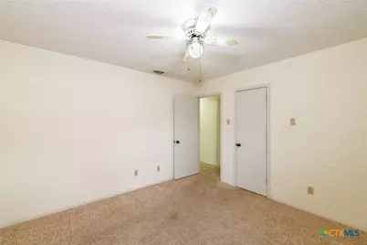 209 Coventry Lane, Seguin, TX 78155 - Photo 28