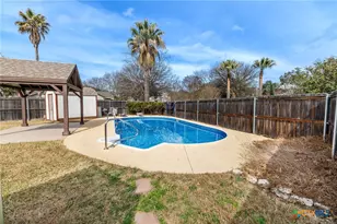 209 Coventry Ln, Seguin, TX 78155 - Photo 42