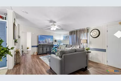 1656 NW Pecan Drive, Mcqueeney, TX 78123 - Photo 10