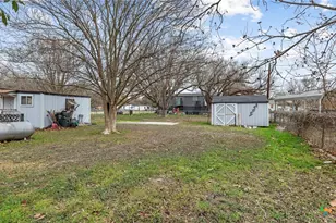 1656 NW Pecan Dr, Mcqueeney, TX 78123 - Photo 18