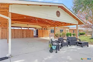 5037 N State Hwy 123, Seguin, TX 78155 - Photo 26