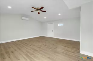 5037 N State Hwy 123, Seguin, TX 78155 - Photo 36