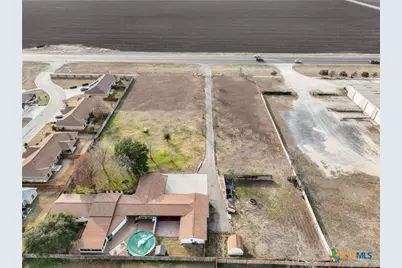 5037 N State Highway 123, Seguin, TX 78155 - Photo 22