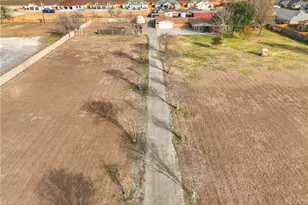 5037 N State Hwy 123, Seguin, TX 78155 - Photo 40