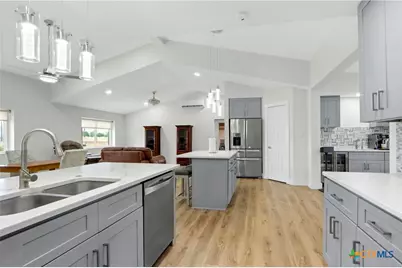 5037 N State Highway 123, Seguin, TX 78155 - Photo 8