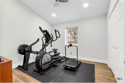 5037 N State Highway 123, Seguin, TX 78155 - Photo 16