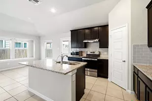 1132 Amber Lk, Seguin, TX 78155 - Photo 18