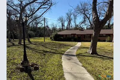 3221 W Avenue R, Temple, TX 76504 - Photo 36