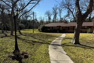 3221 W Ave R, Temple, TX 76504 - Photo 36