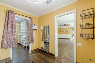 17 Ridge Dr, New Braunfels, TX 78130 - Photo 14