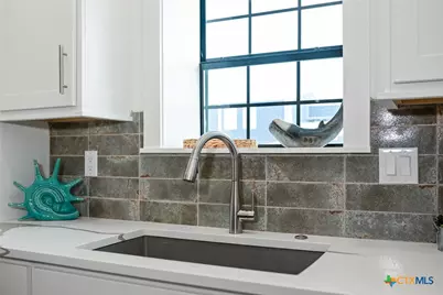 96 Circle Hook, Port O'Connor, TX 77982 - Photo 6