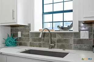 96 Cir Hook, Port O'Connor, TX 77982 - Photo 6