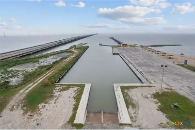 8 Las Brisas Place, Port Lavaca, TX 77979 - Photo 48