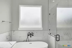 100 Hondo Rdg, La Vernia, TX 78121 - Photo 20