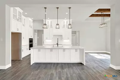 100 Hondo Ridge, La Vernia, TX 78121 - Photo 8