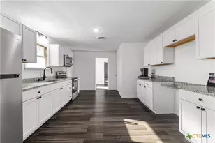 2005 E Avenue I, Temple, TX 76501 - Photo 12