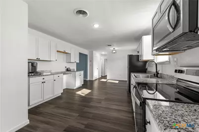 2005 E Avenue I, Temple, TX 76501 - Photo 14