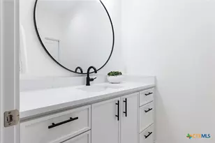 477 Willow Moon Ranch Rd, Crawford, TX 76638 - Photo 26