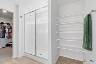 425 Lancebill Dr, Lockhart, TX 78644 - Photo 24