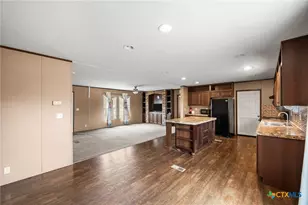 3814 New Mathis Rd, Elmendorf, TX 78112 - Photo 16