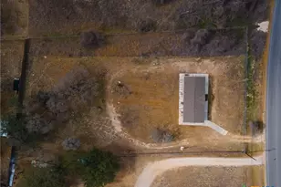 3814 New Mathis Rd, Elmendorf, TX 78112 - Photo 34