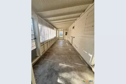 209 Lackey Street, Cuero, TX 77954 - Photo 12