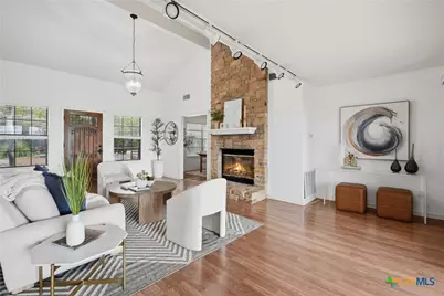 3112 Crosswind Drive, Spicewood, TX 78669 - Photo 10