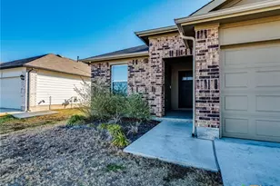 316 Addison Pl, Lockhart, TX 78644 - Photo 2