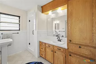 120 N 29th St, Gatesville, TX 76528 - Photo 14