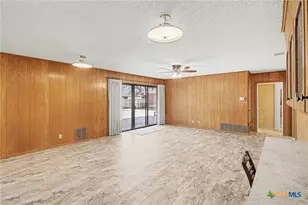 120 N 29th St, Gatesville, TX 76528 - Photo 6